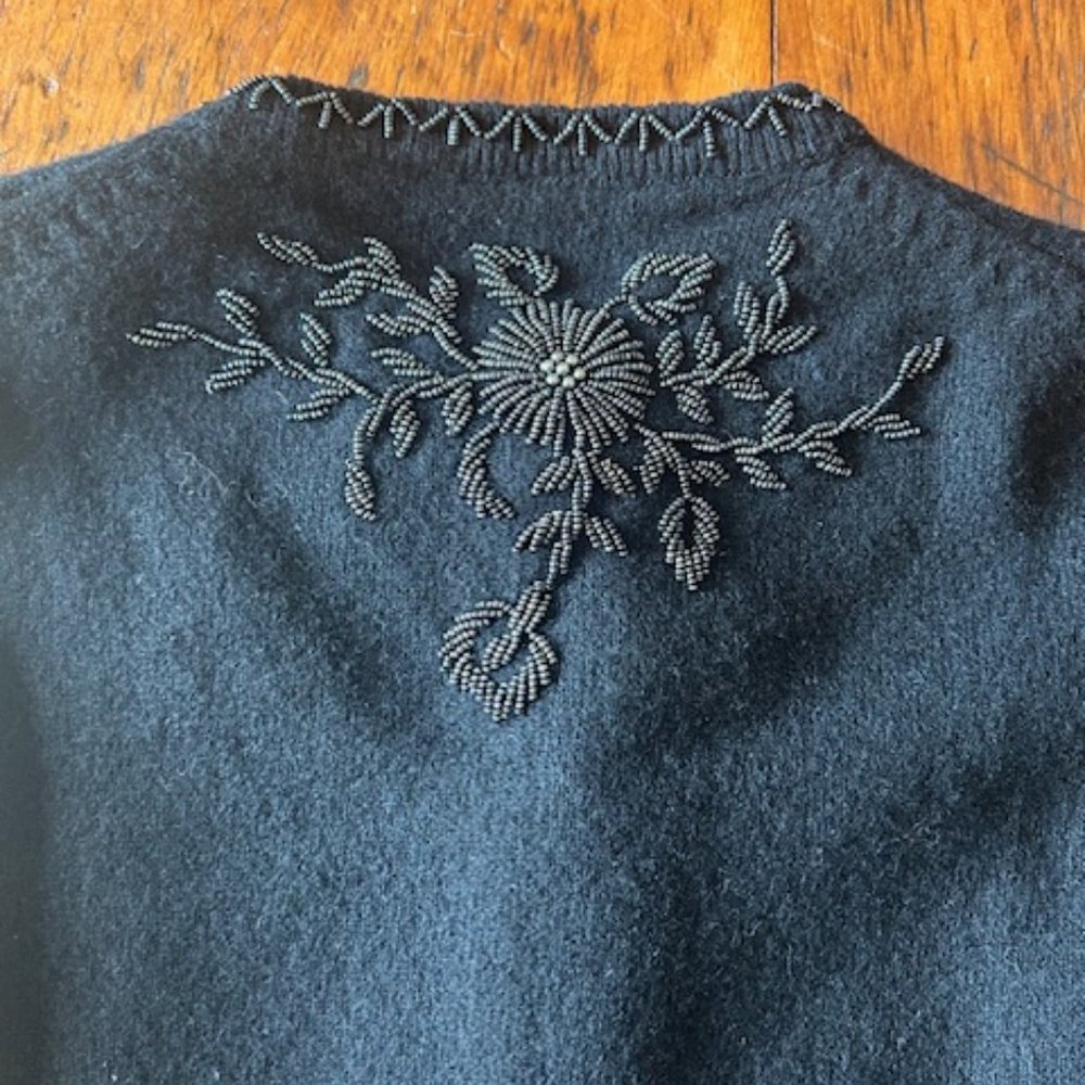 Beautiful Vintage Lined 100% Lambswool Cardigan Sweater - Picture 8 of 14